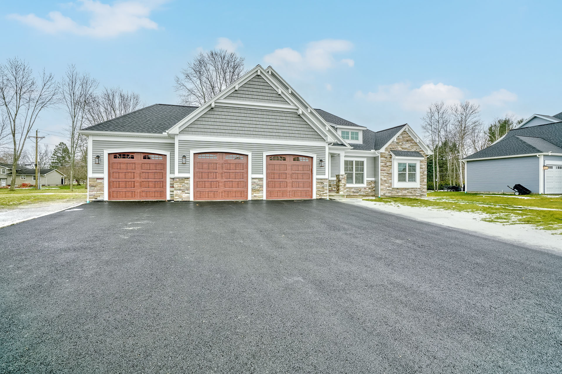 1441 Providence Dr - 0047 rought-Tolerant Gardens, Wildlife Habitats, Seasonal Color Planning, Outdoor Entertainment Systems, Privacy Fencing, Sustainable Insulation